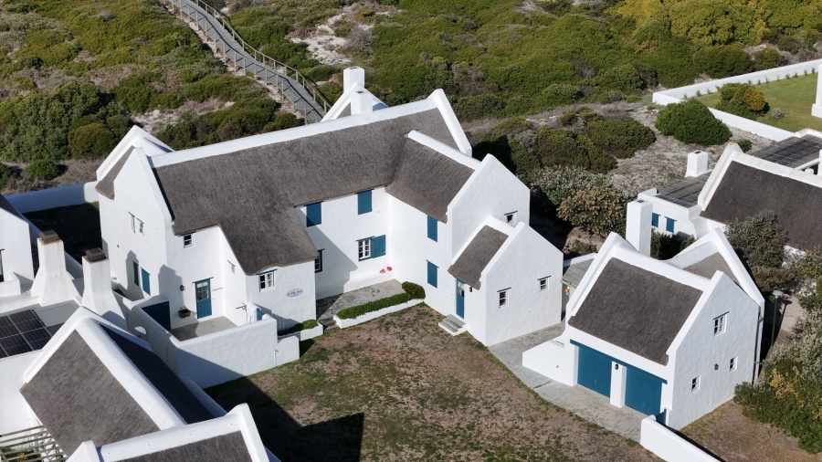 5 Bedroom Property for Sale in Struisbaai Western Cape